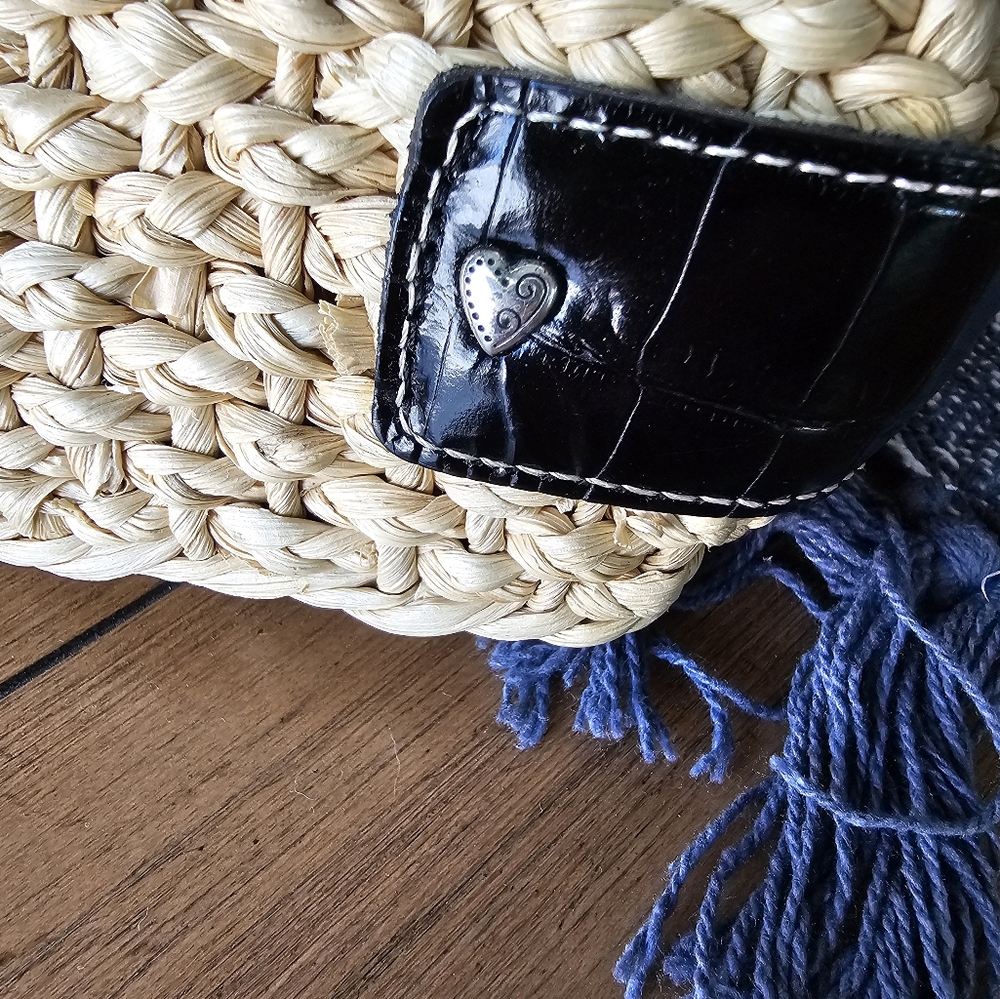 Brighton Straw Handbag with Leather Accents - Picture 5 of 16